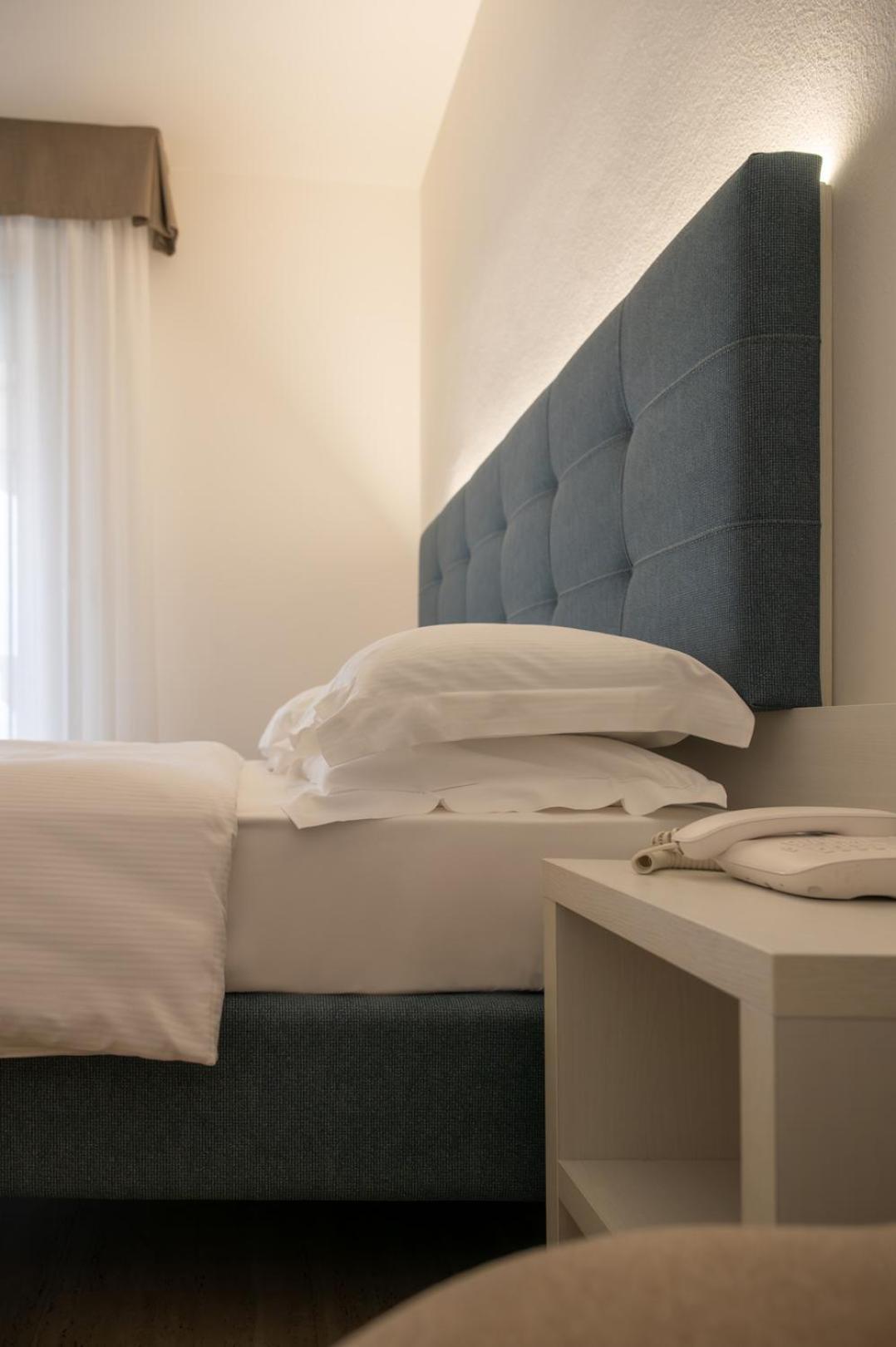 Hotel Savoy Каорле Екстериор снимка