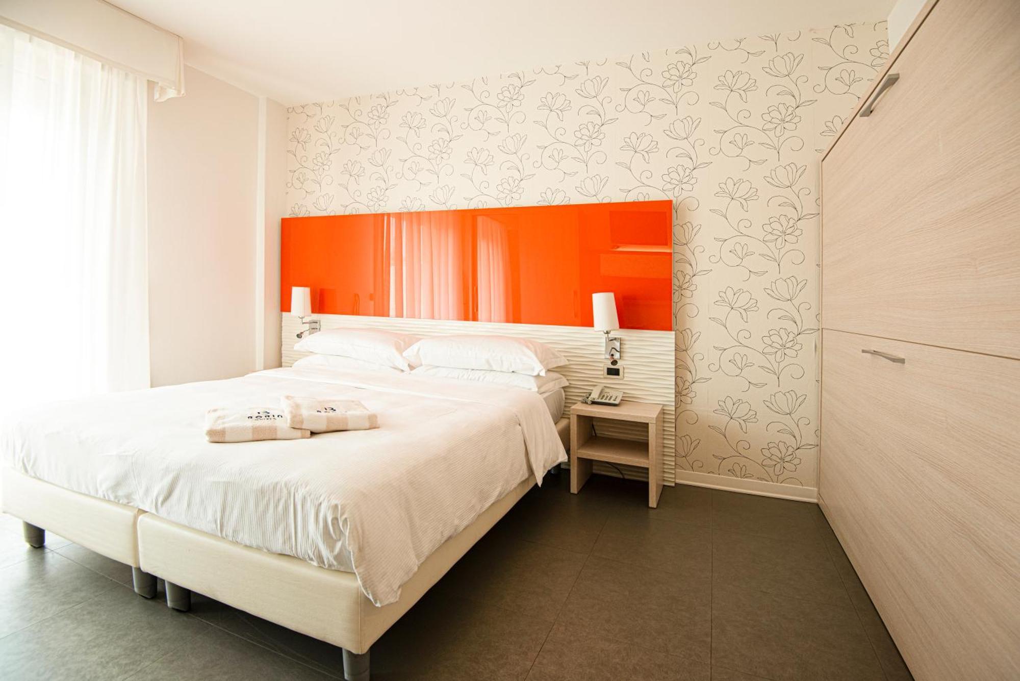 Hotel Savoy Каорле Екстериор снимка