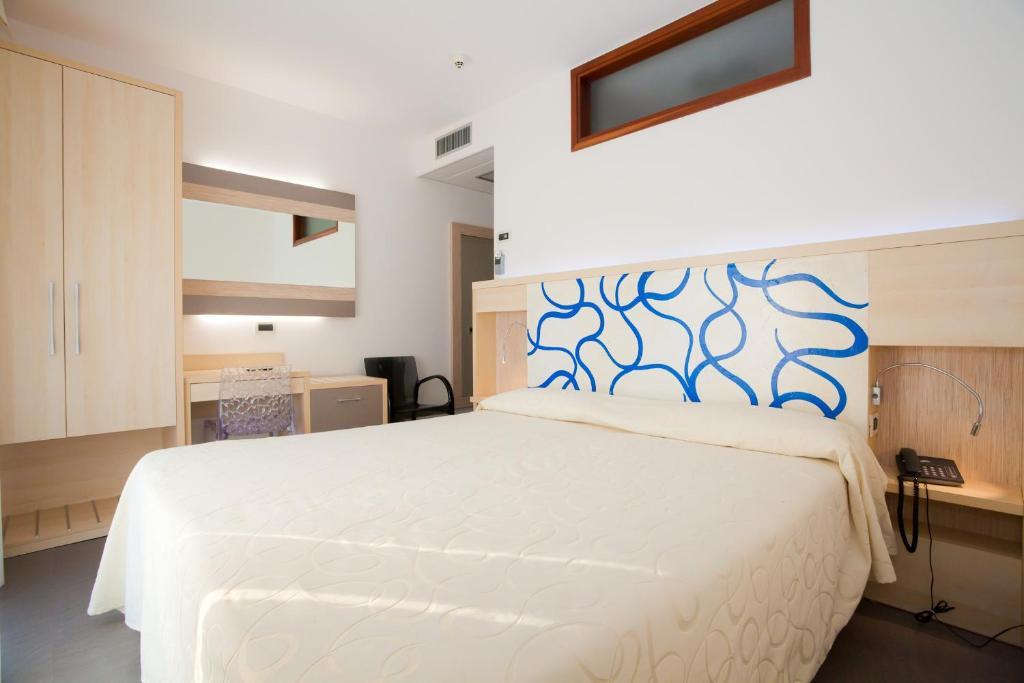 Hotel Savoy Каорле Стая снимка